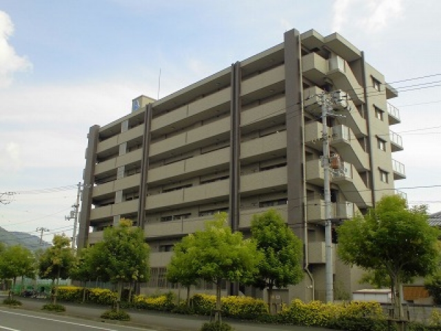 アルファステイツ桑原中央通り2LDK