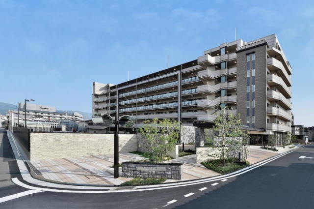 クレアホームズ南町ザ・レジデンス　2LDK