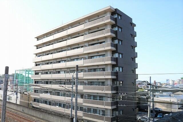 アルファスマート衣山3LDK