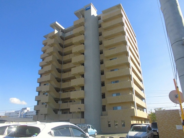 サントノーレ三津浜南2LDK