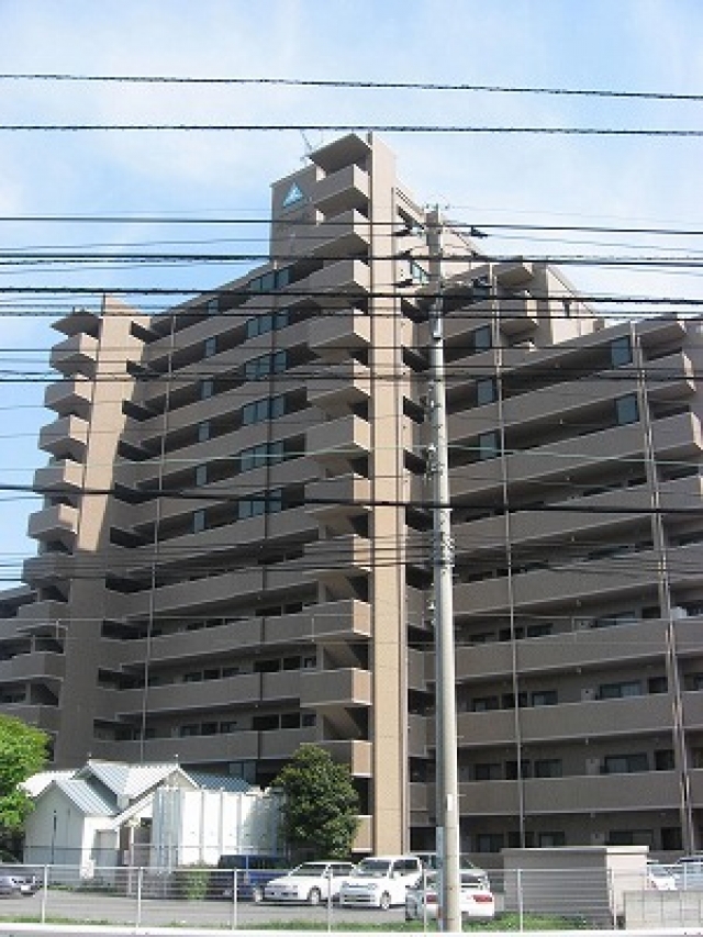 サーパス空港通4LDK