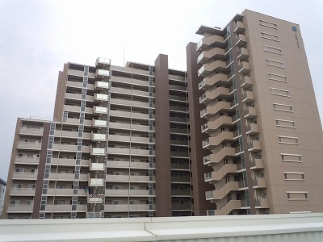 ポレスター松山フォレストシティ　3LDK