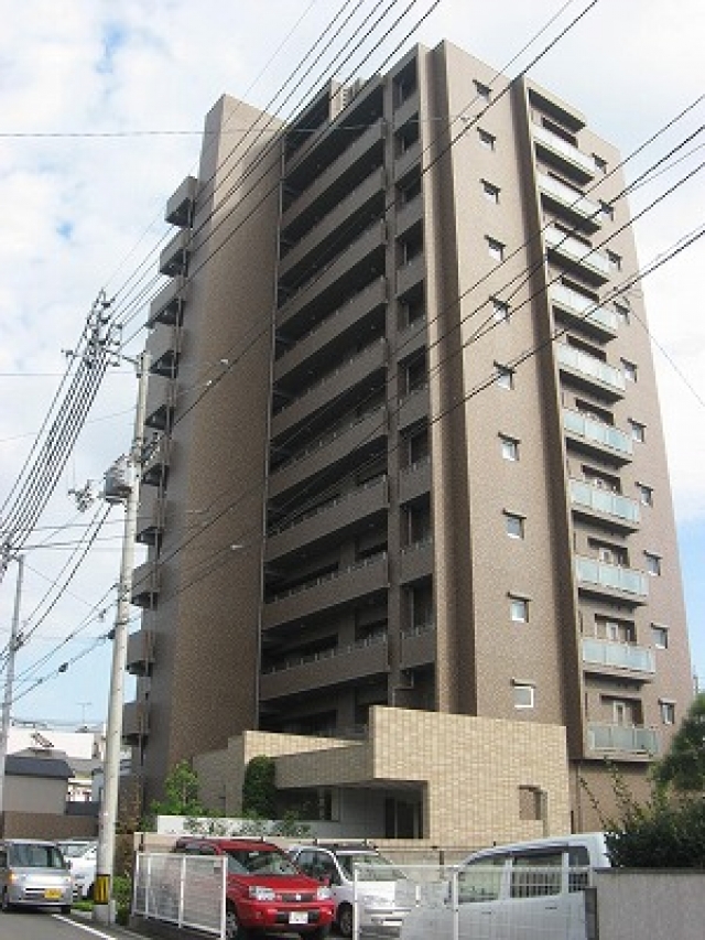 サーパス市駅南4LDK